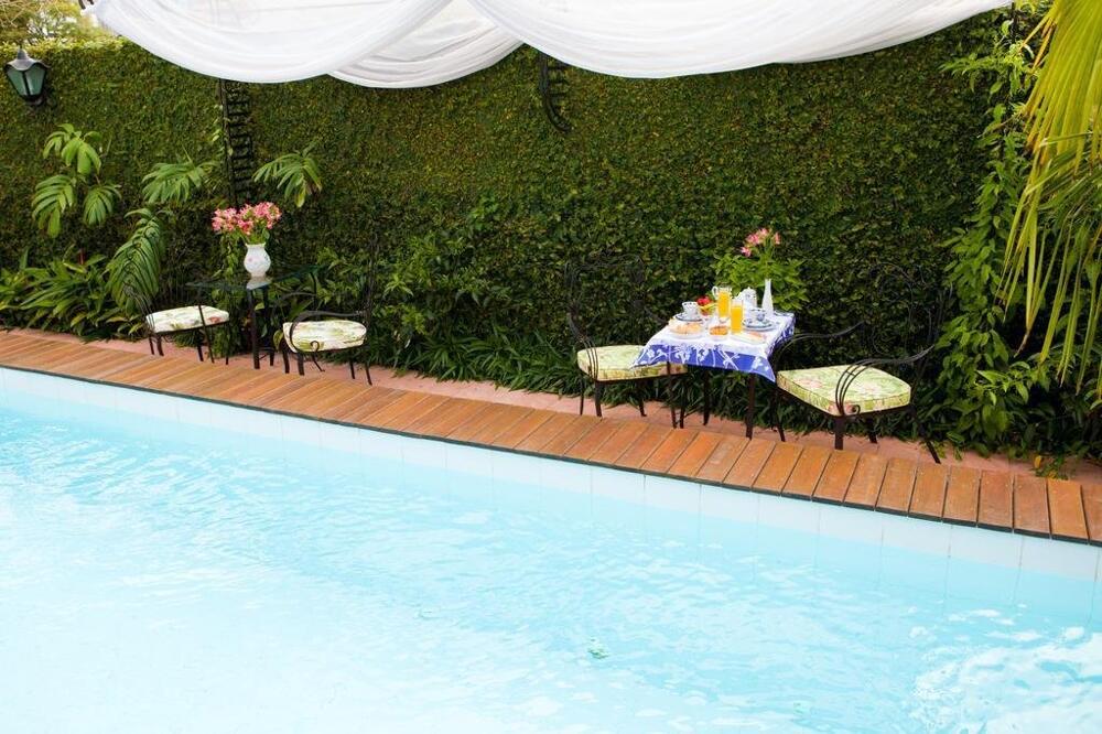 Hotel Boutique Quinta das Videiras, the pool