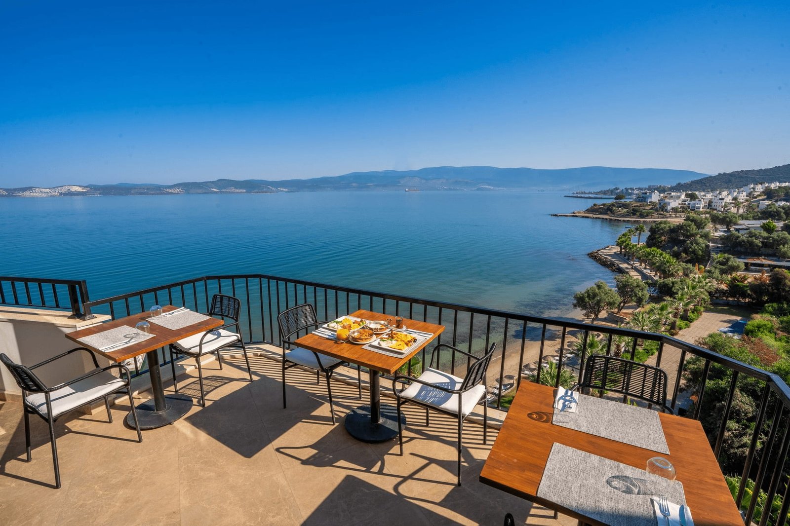 Med-Inn Boutique Hotel, med-inn restaurant