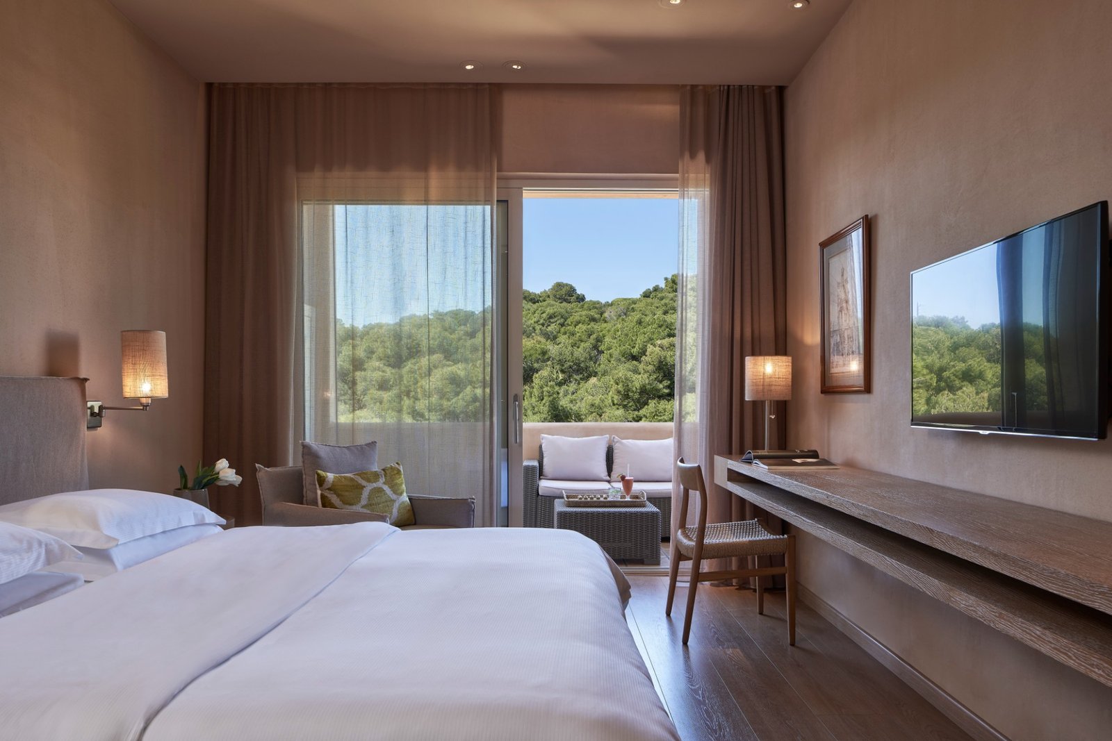 The Margi, rooms