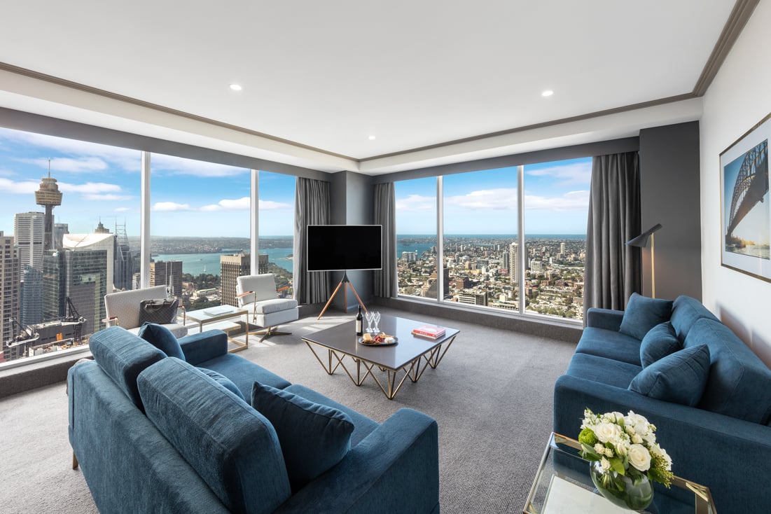 Meriton Suites World Tower — vibe
