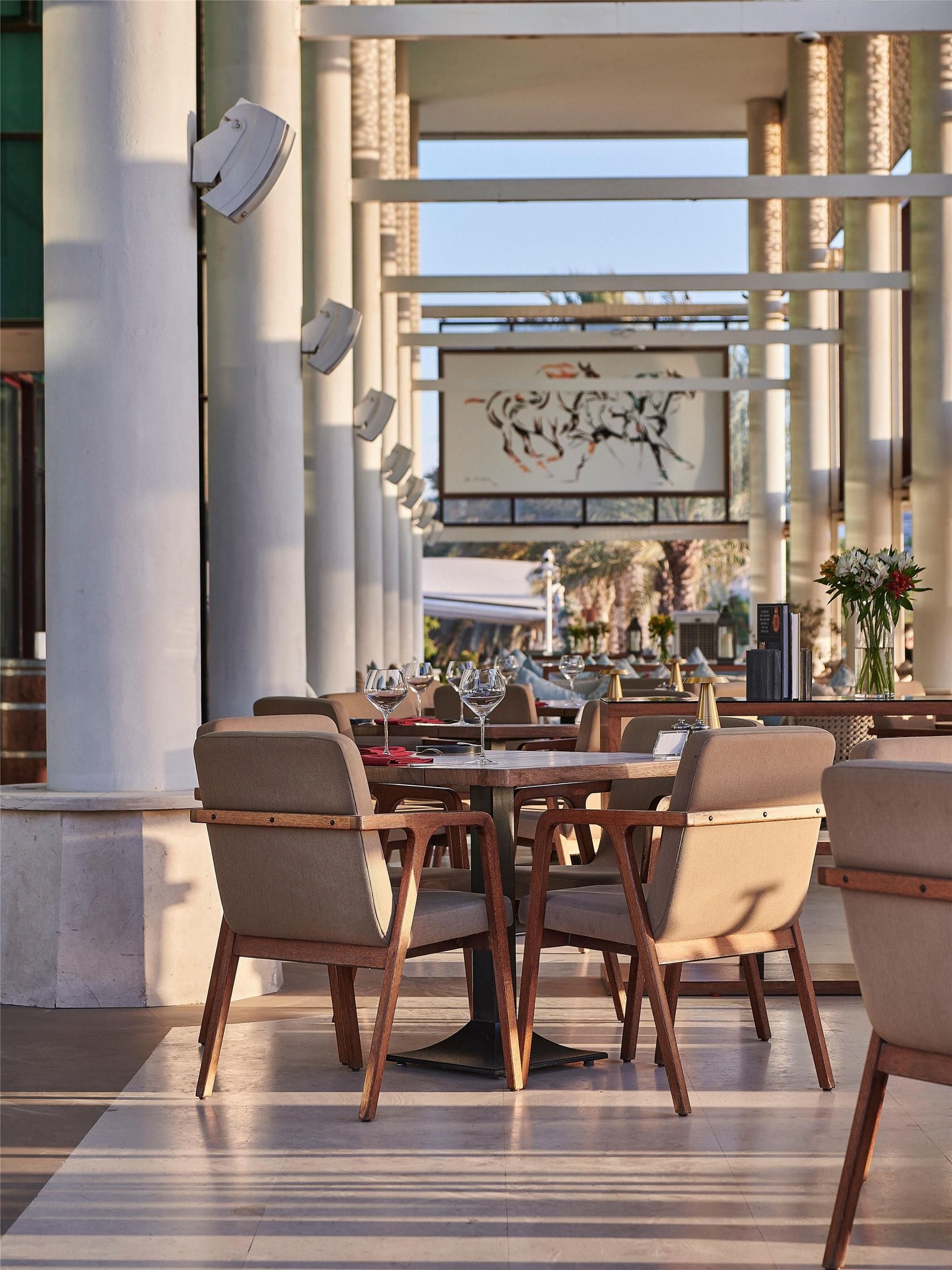 Meliá Desert Palm member of Meliá Collection, at the table