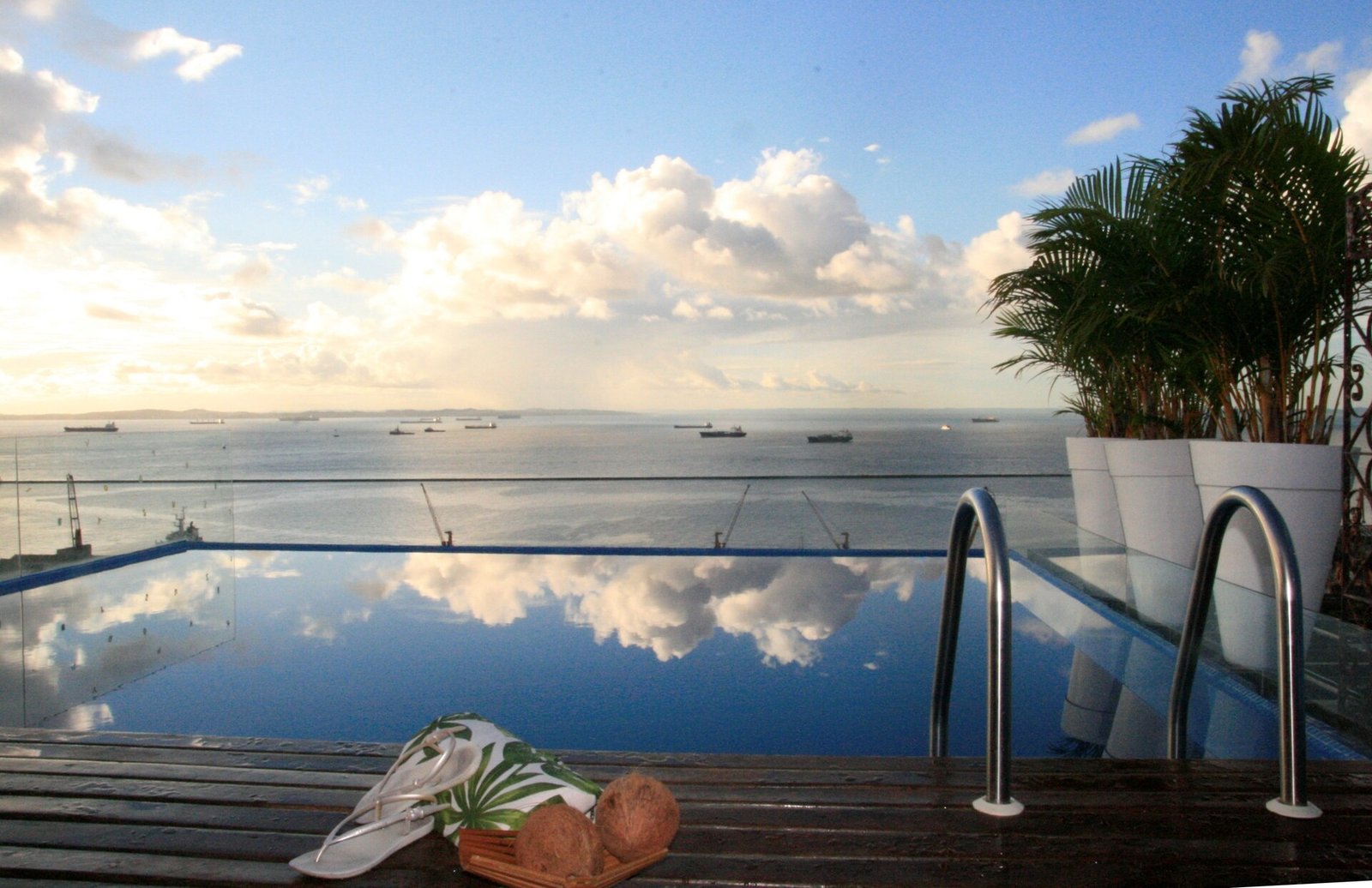 Aram Yamí Hotel, the pool