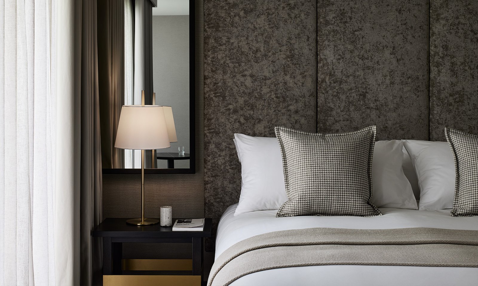 The Lyall Hotel — vibe