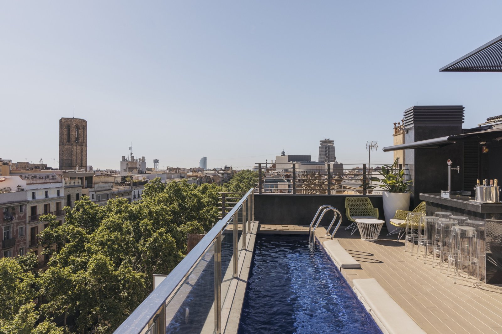 Hotel Bagués, the pool