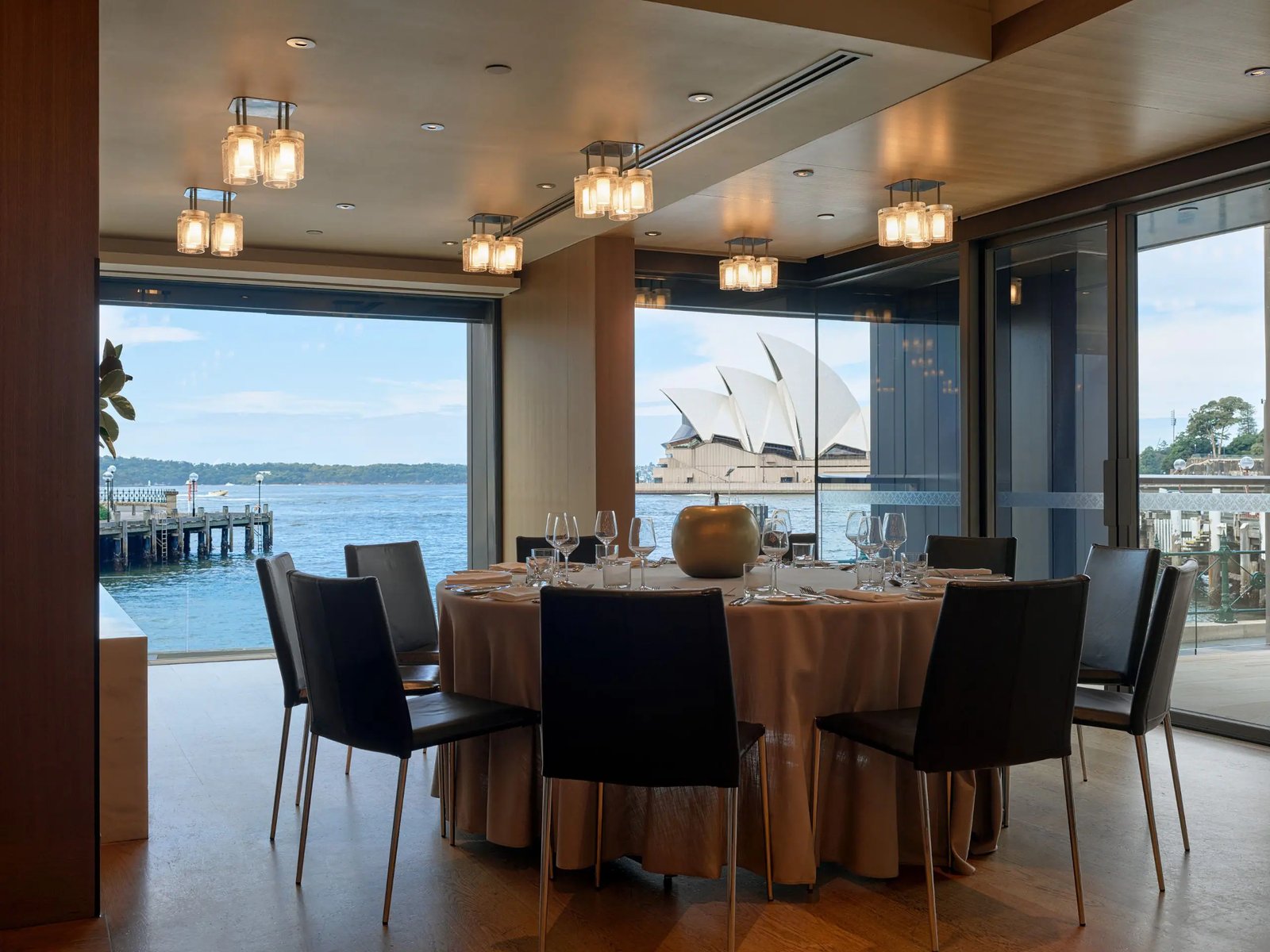 Park Hyatt Sydney, at the table
