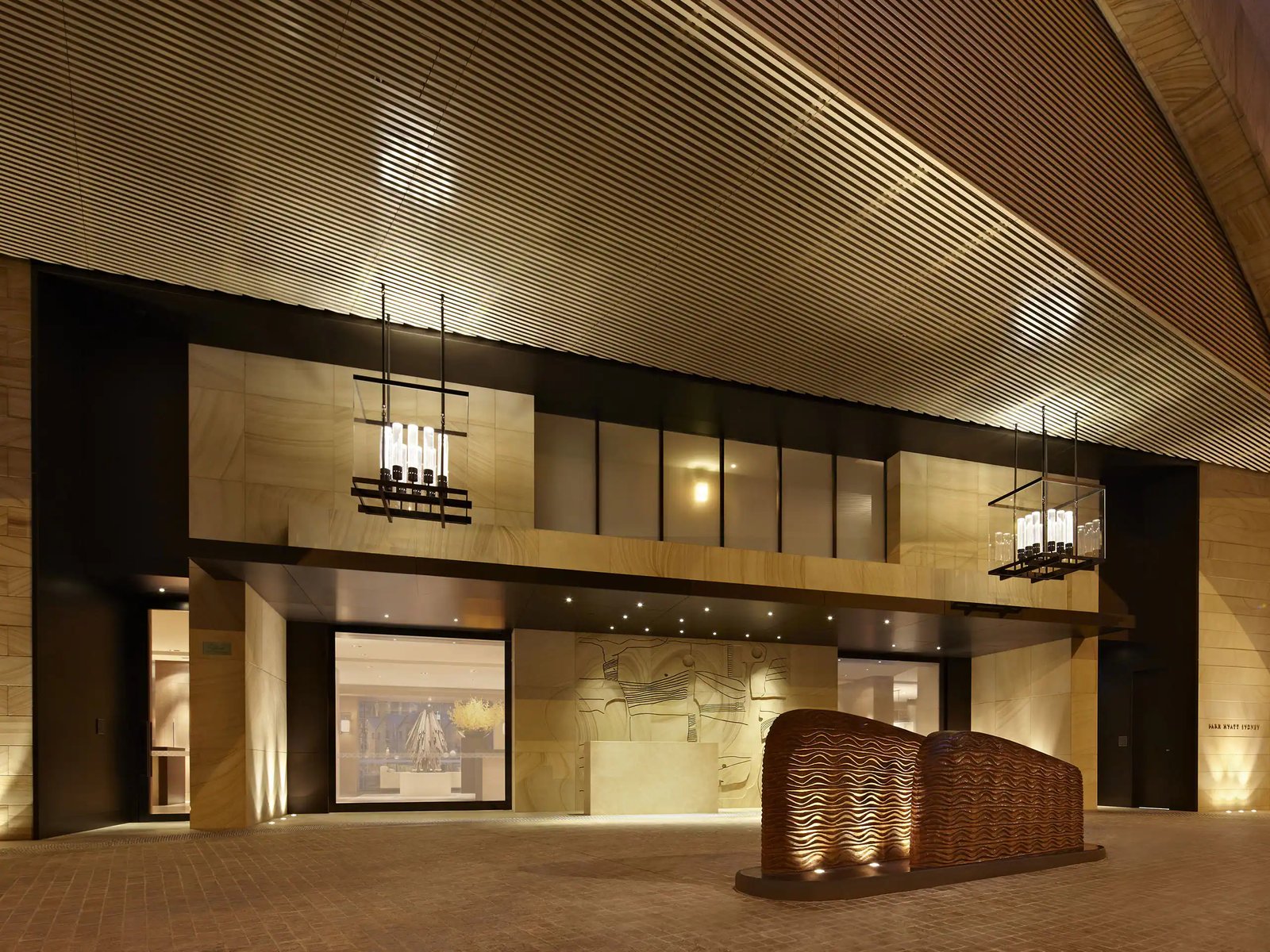 Park Hyatt Sydney — vibe