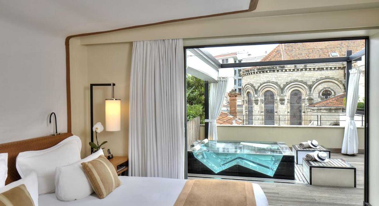 Five Seas Hotel Cannes