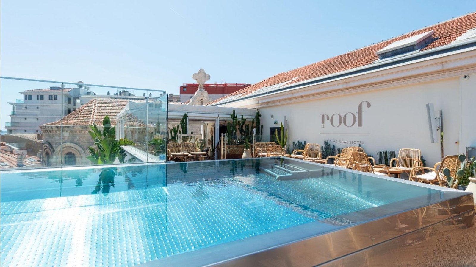 Five Seas Hotel Cannes, the pool