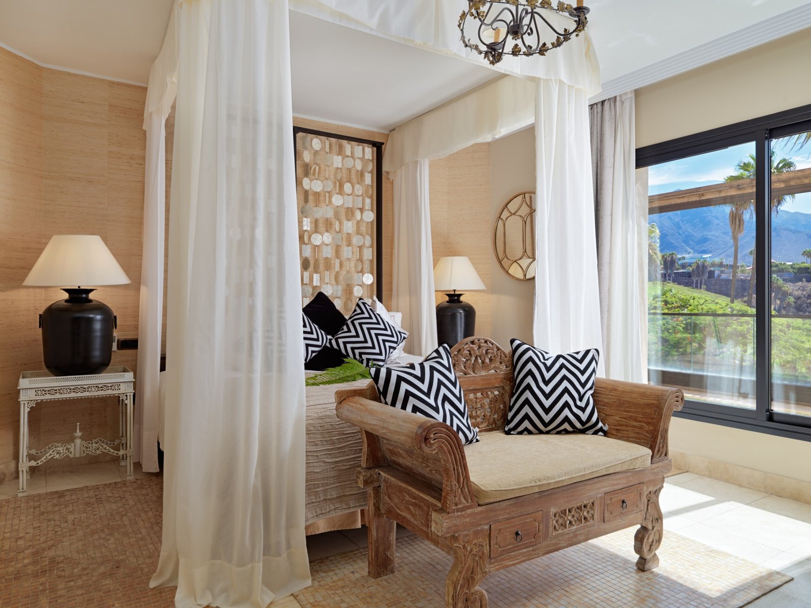 Hotel Royal Garden Villas