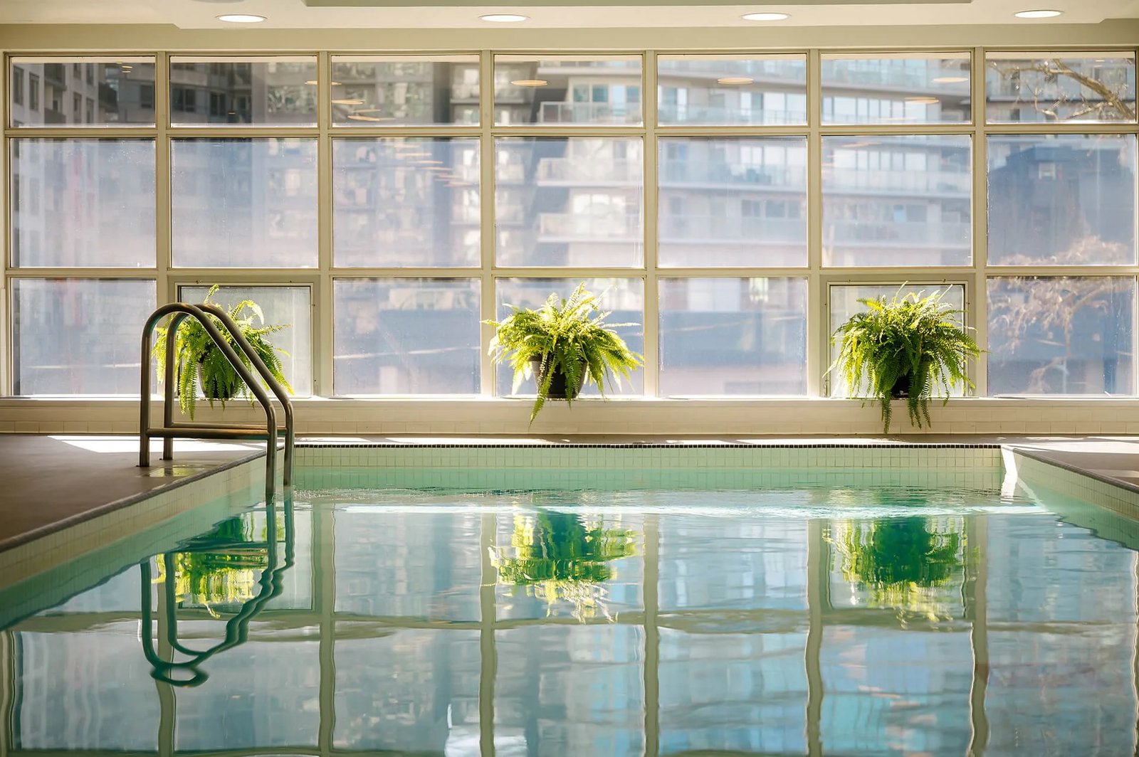 SoHo Hotel Toronto, the pool