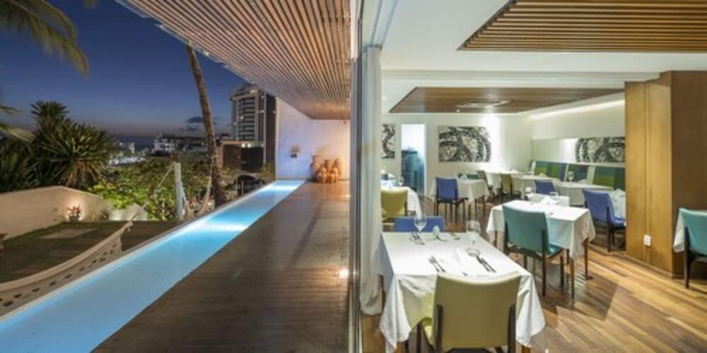 Zank by Toque Hotel, at the table