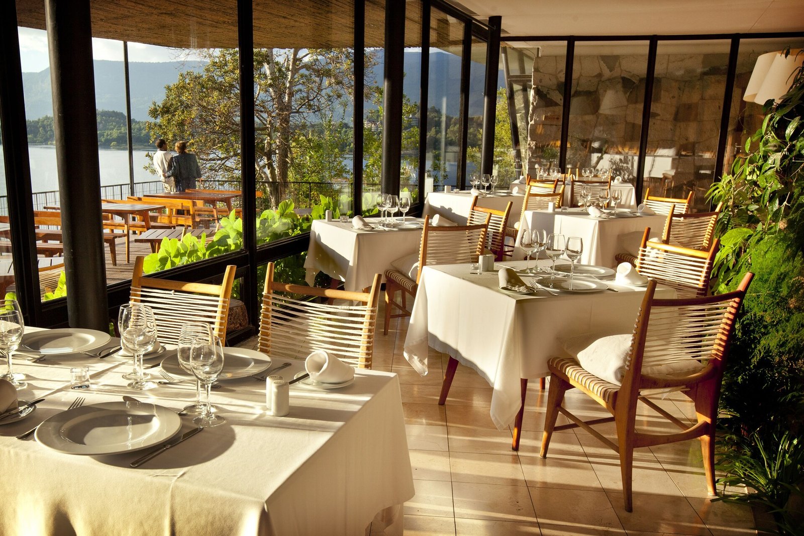 Hotel Antumalal, restaurant parque antumalal