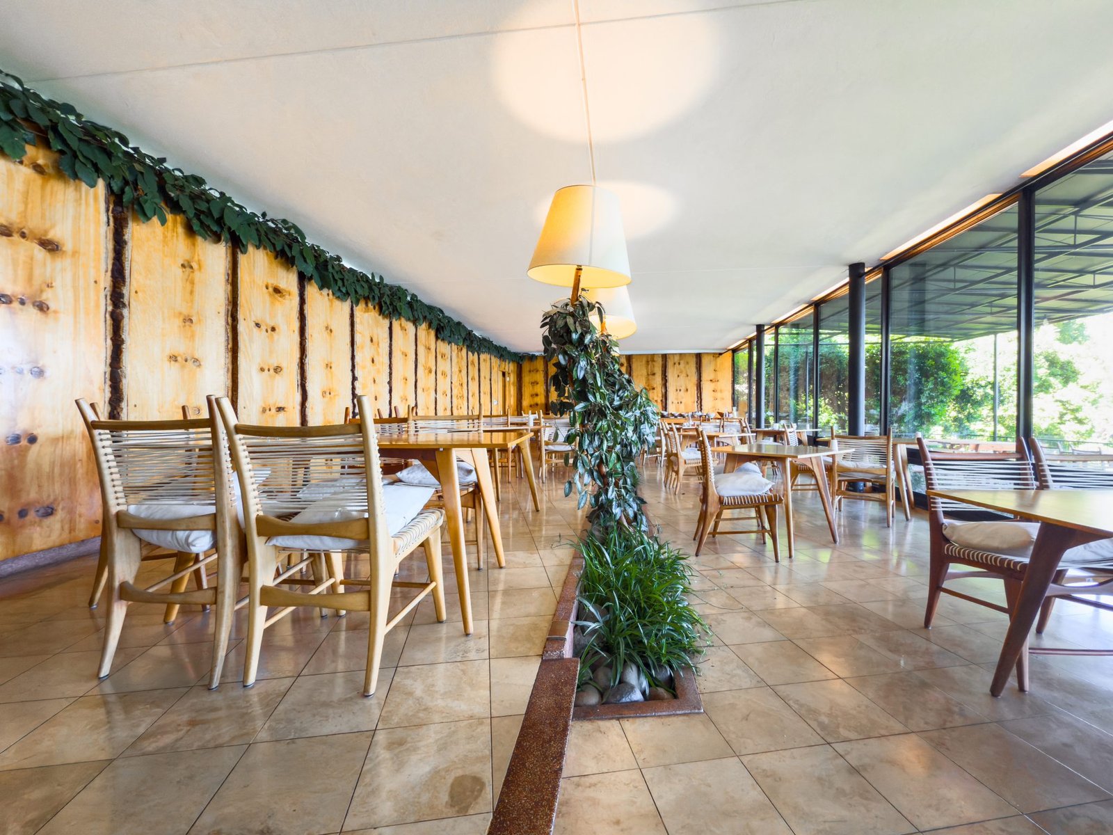 Hotel Antumalal, restaurant parque antumalal