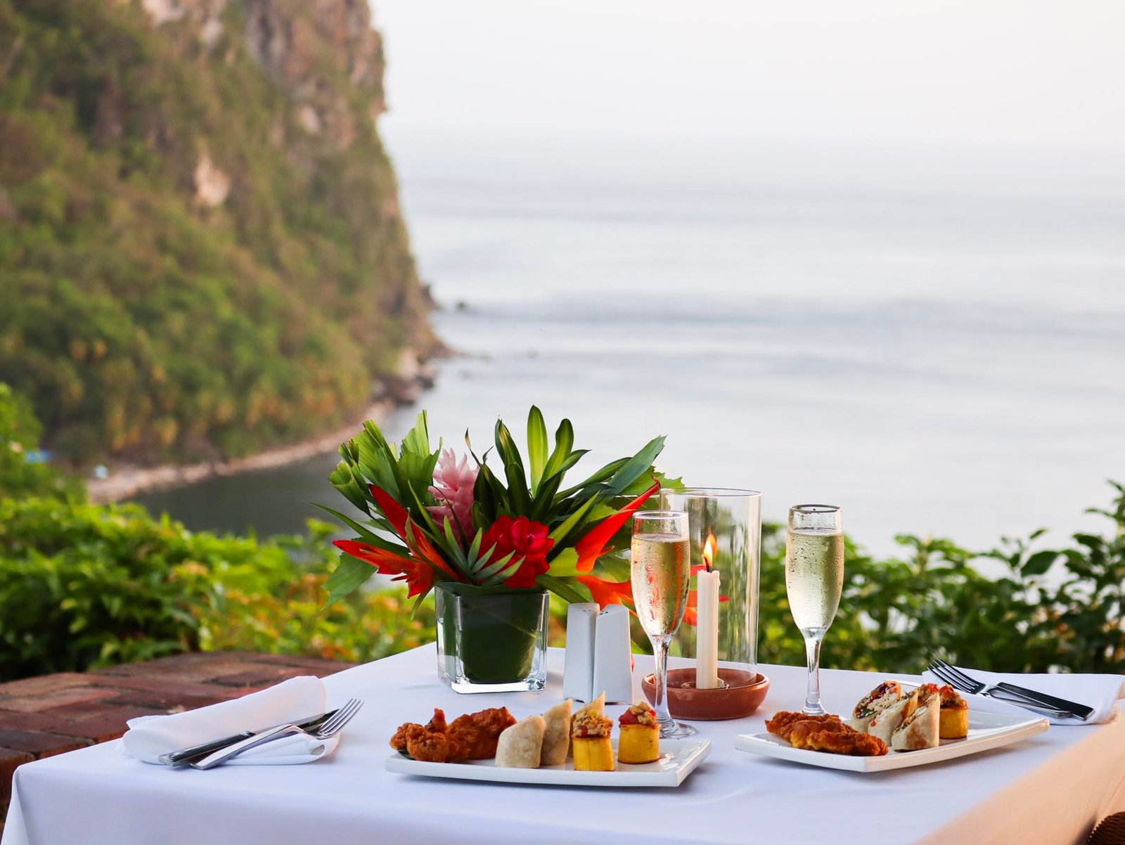 Stonefield Villa Resort, the mango tree restaurant
