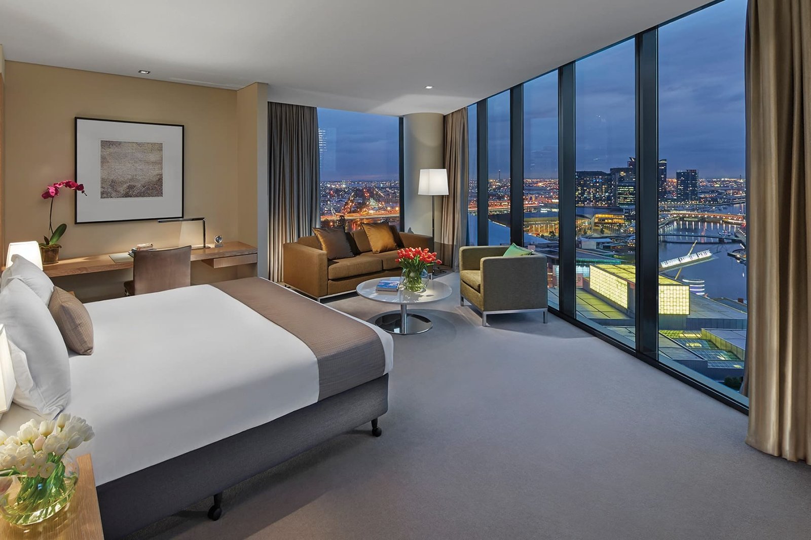 Crown Promenade Melbourne — rooms