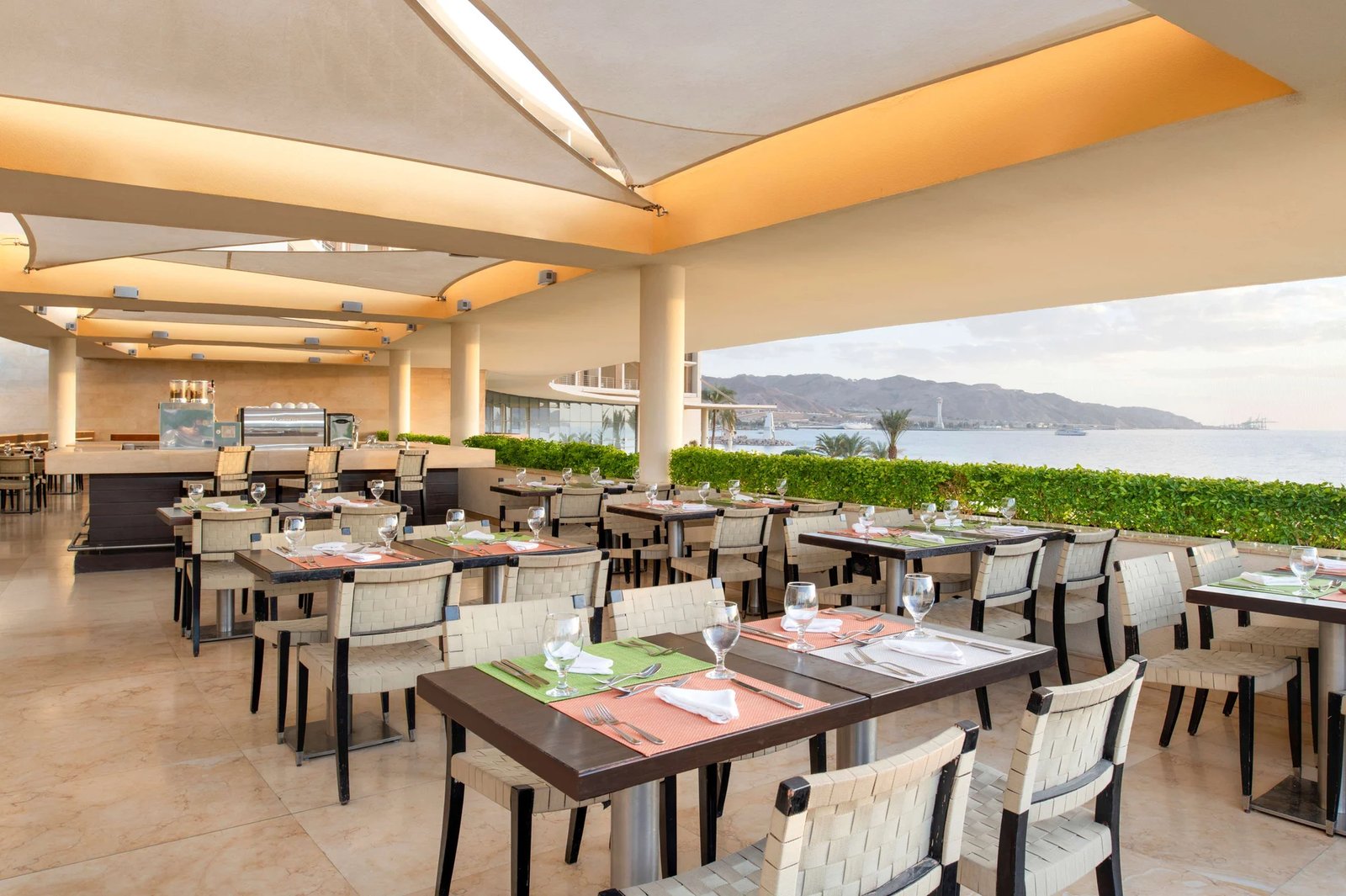 Kempinski Hotel Aqaba Red Sea, at the table