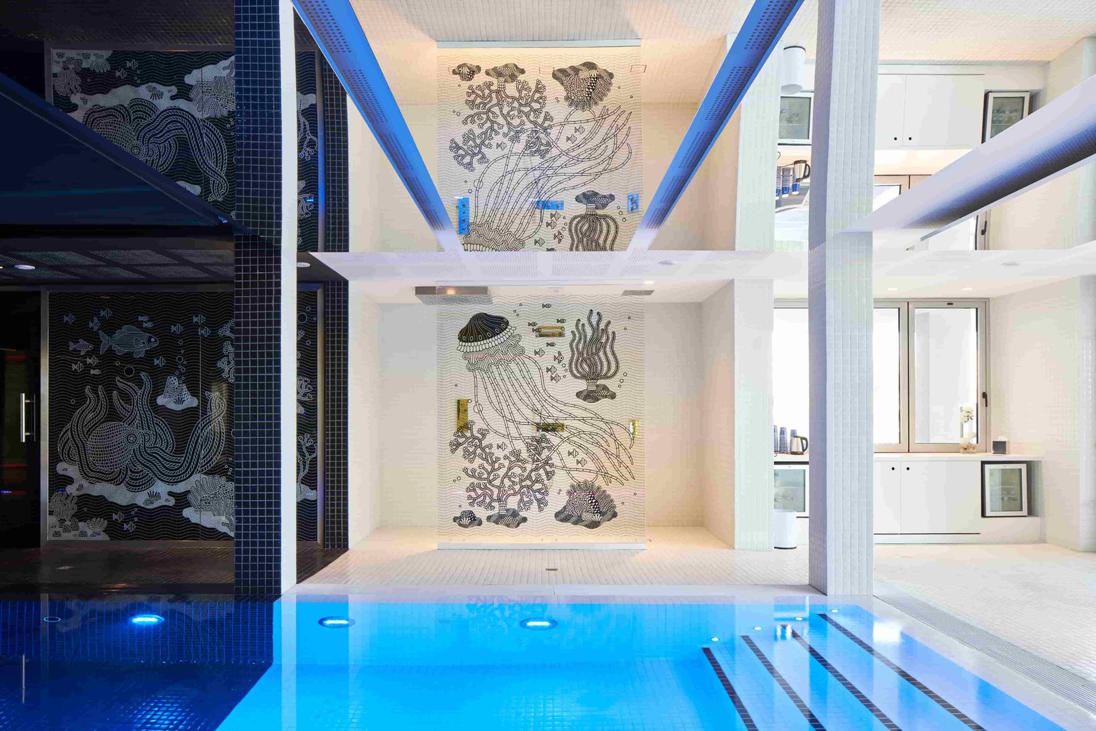 Hotel nhow Marseille, the spa