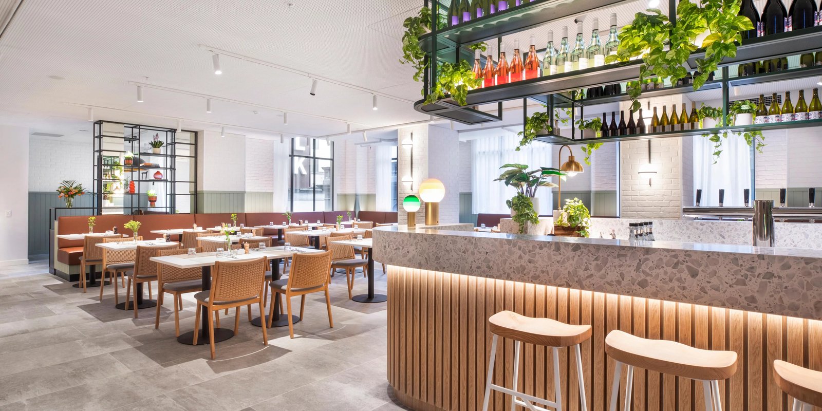 Holiday Inn Melbourne Bourke Street Mall, the greenery