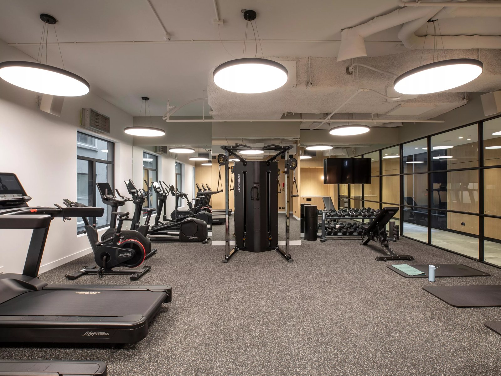 Holiday Inn Melbourne Bourke Street Mall — wellness