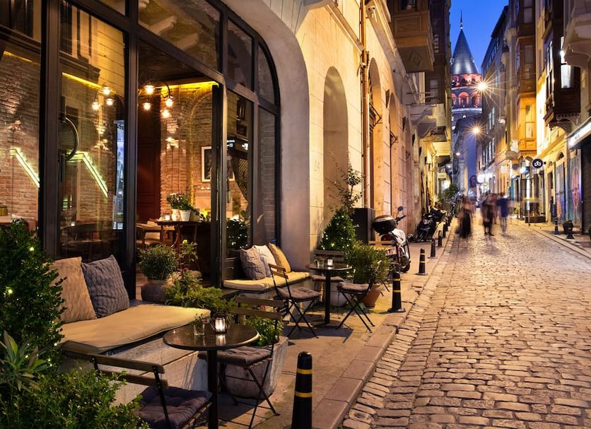 Georges Hotel Galata, how it began