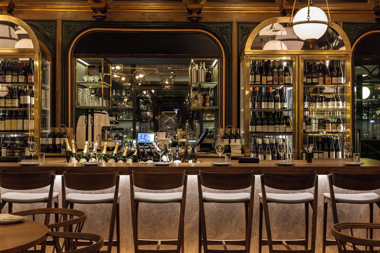 Berns Hotel, at the table