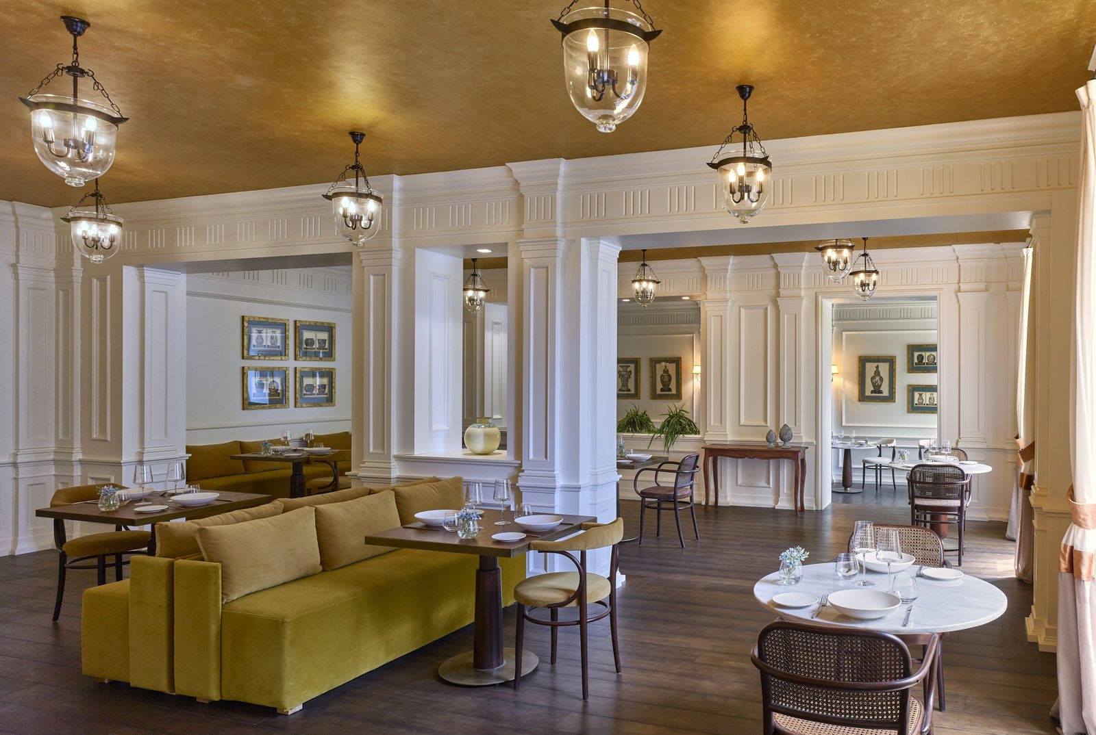 Grotta Giusti Thermal Spa Resort Tuscany, Autograph Collection, at the table