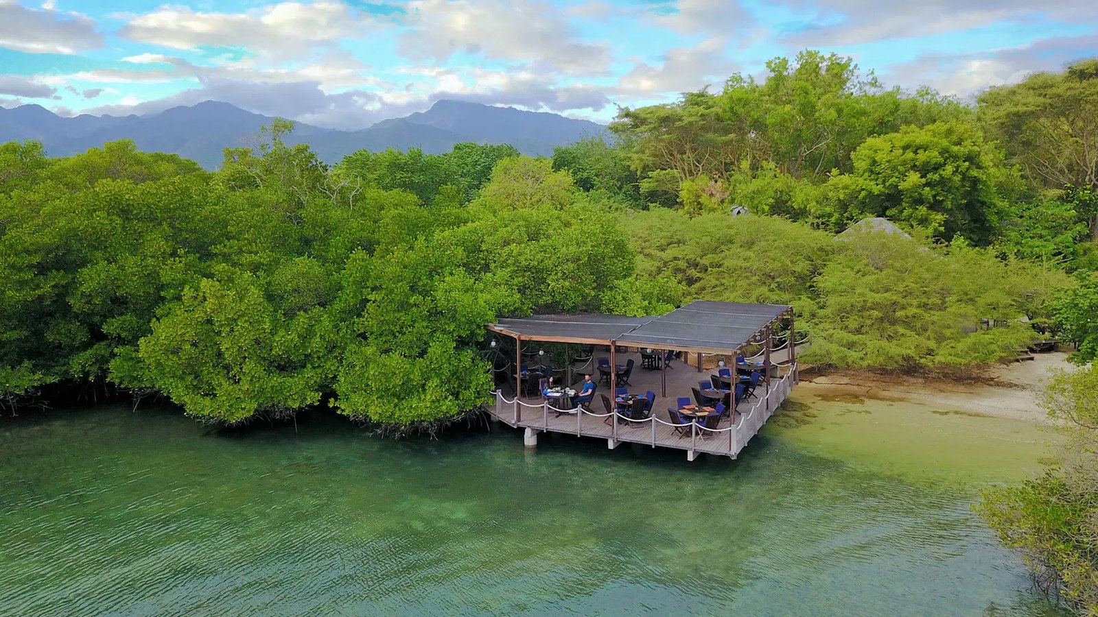 The Menjangan by LifestyleRetreats, pantai restaurant