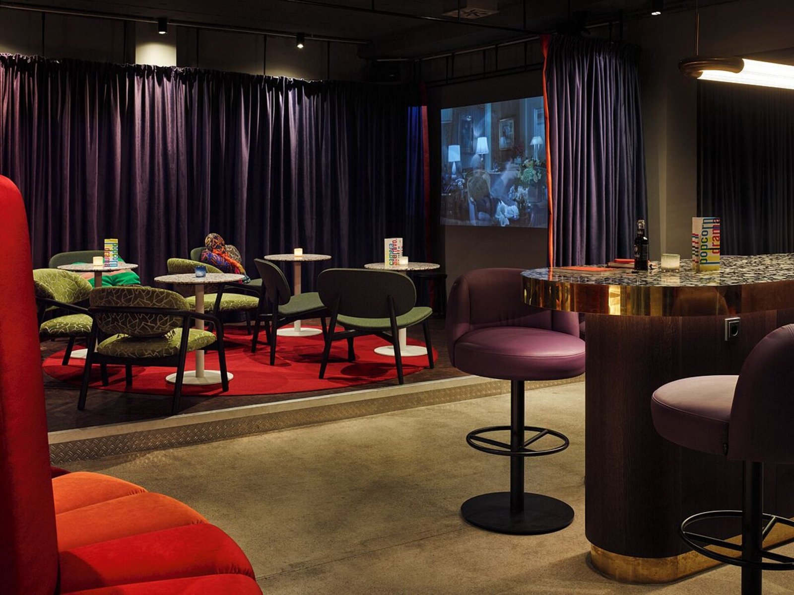 25hours Hotel Vienna at MuseumsQuartier, lobby aperitif bar and micro-cinema