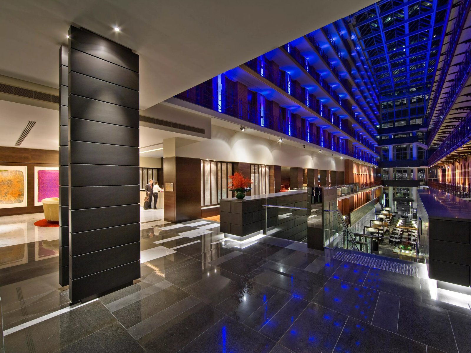 InterContinental Melbourne The Rialto — vibe