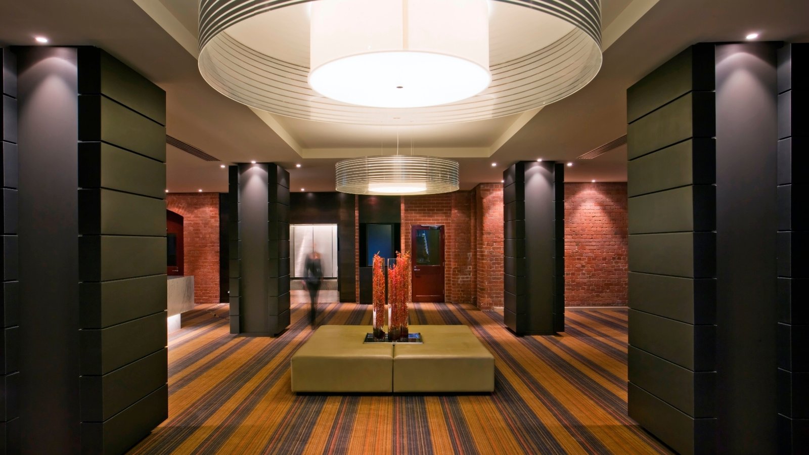 InterContinental Melbourne The Rialto — vibe