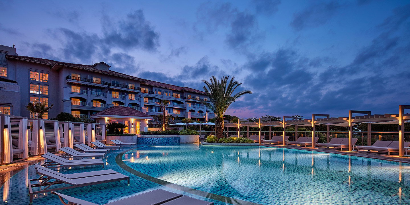 The Shilla Jeju, the pool