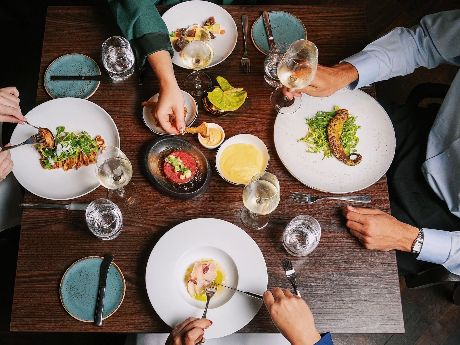 Grand Hyatt Berlin, vox restaurant