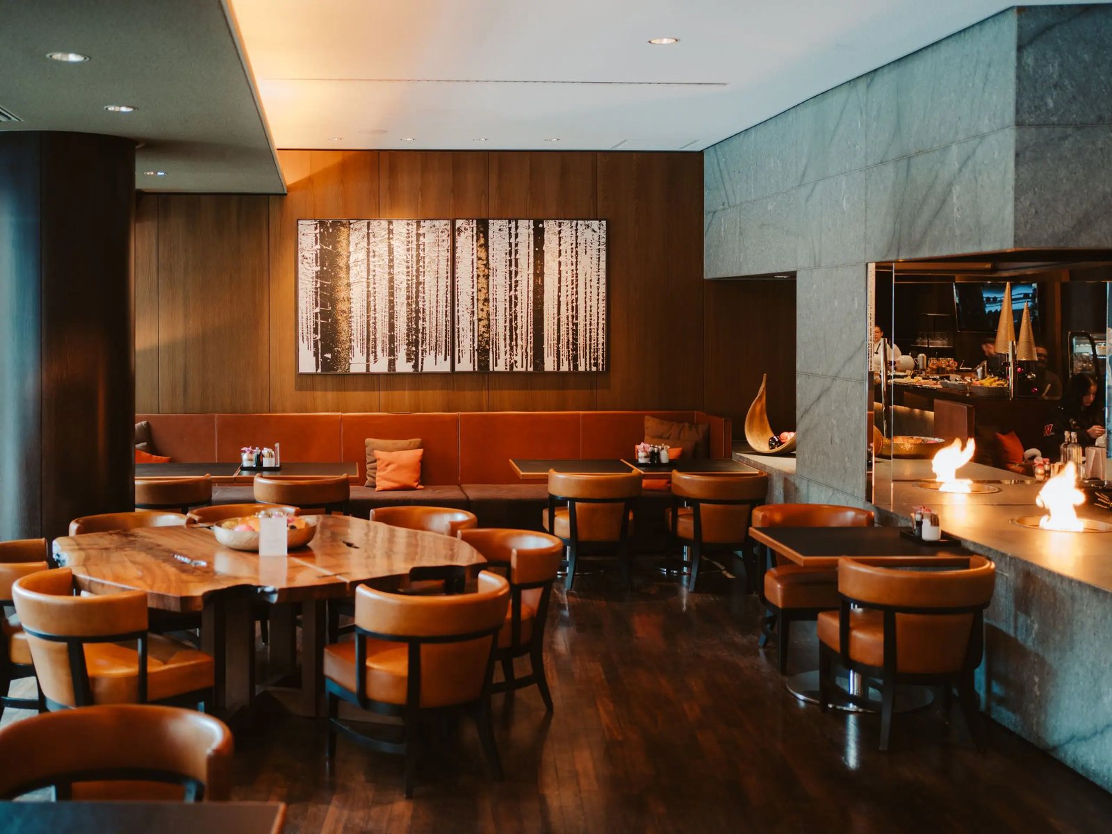 Grand Hyatt Berlin, at the table
