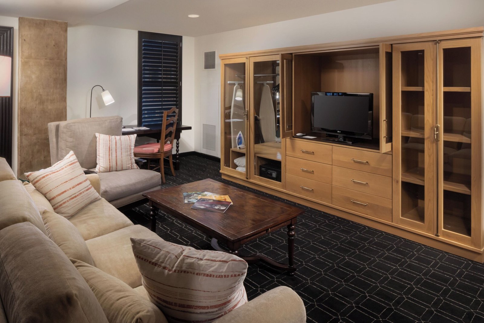 Hotel Valencia Riverwalk, rooms