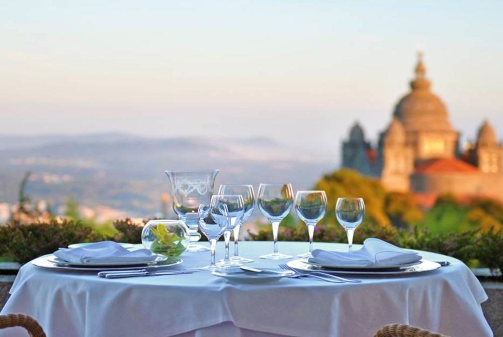 Pousada Viana do Castelo, at the table