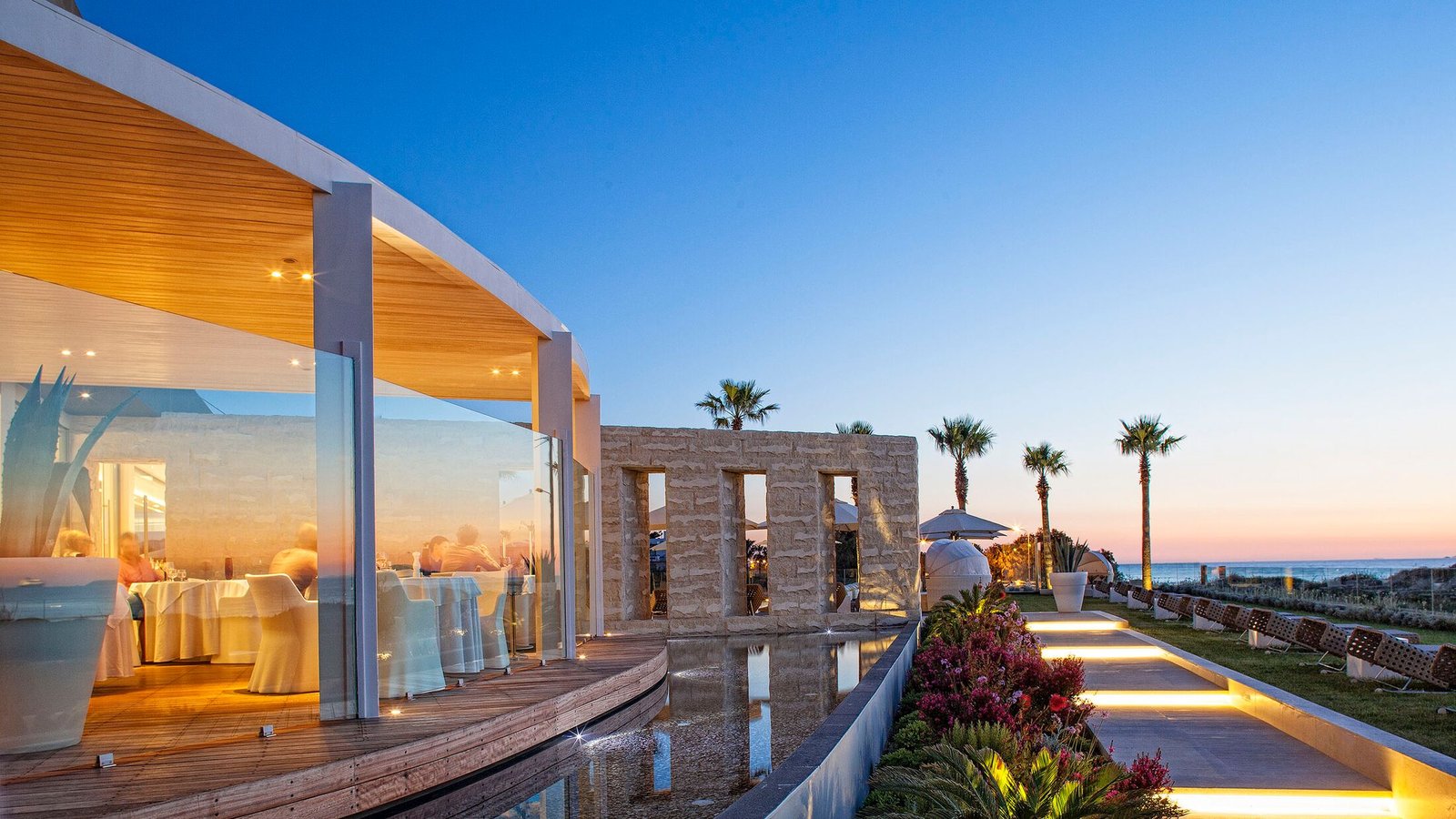 Aqua Blu Boutique Hotel + Spa, at the table