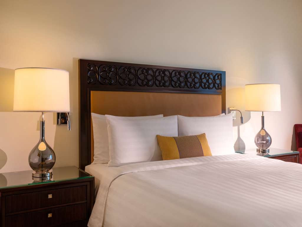 Fairmont Makati — rooms