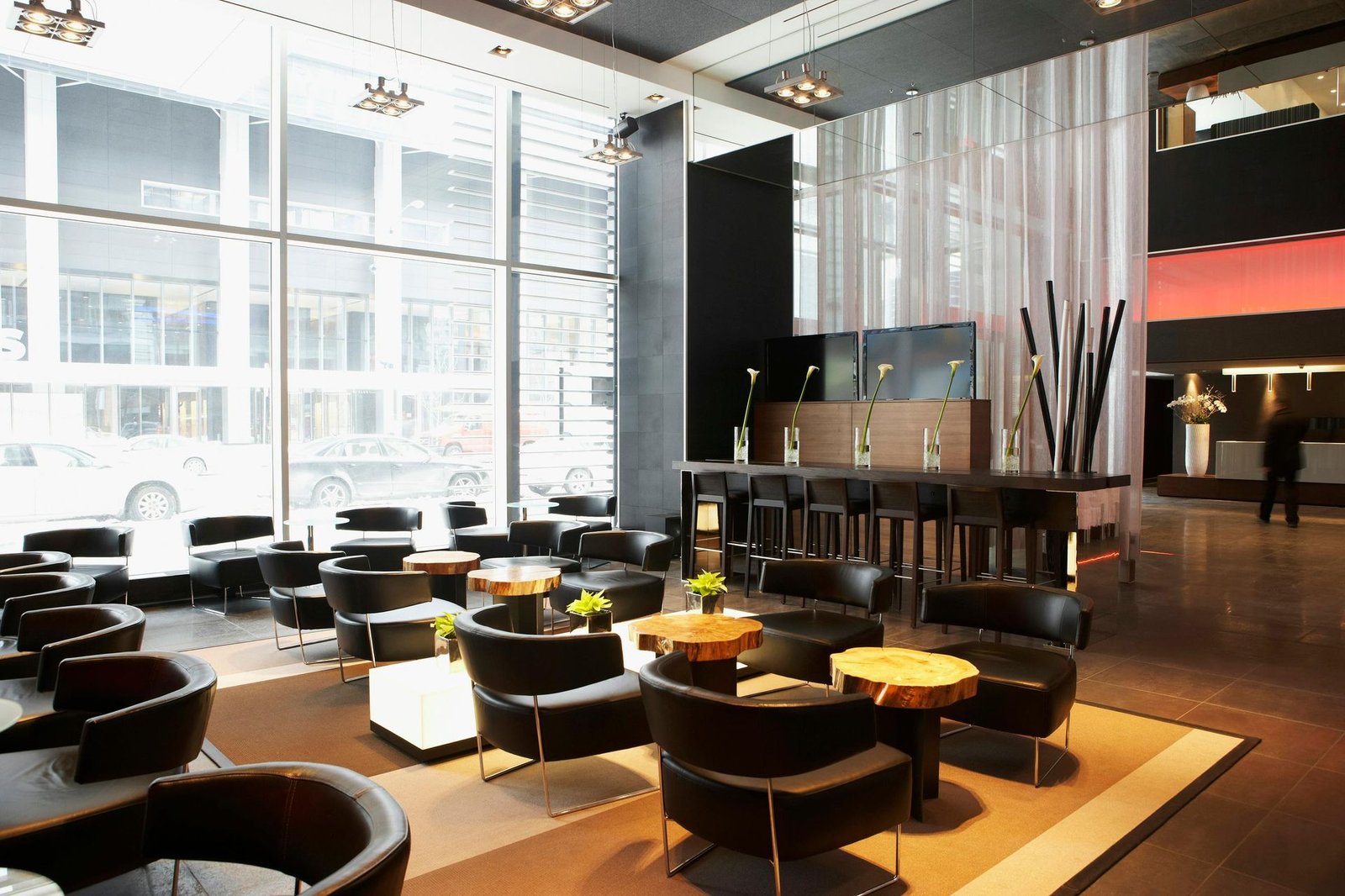 Le Germain Hotel Toronto Maple Leaf Square