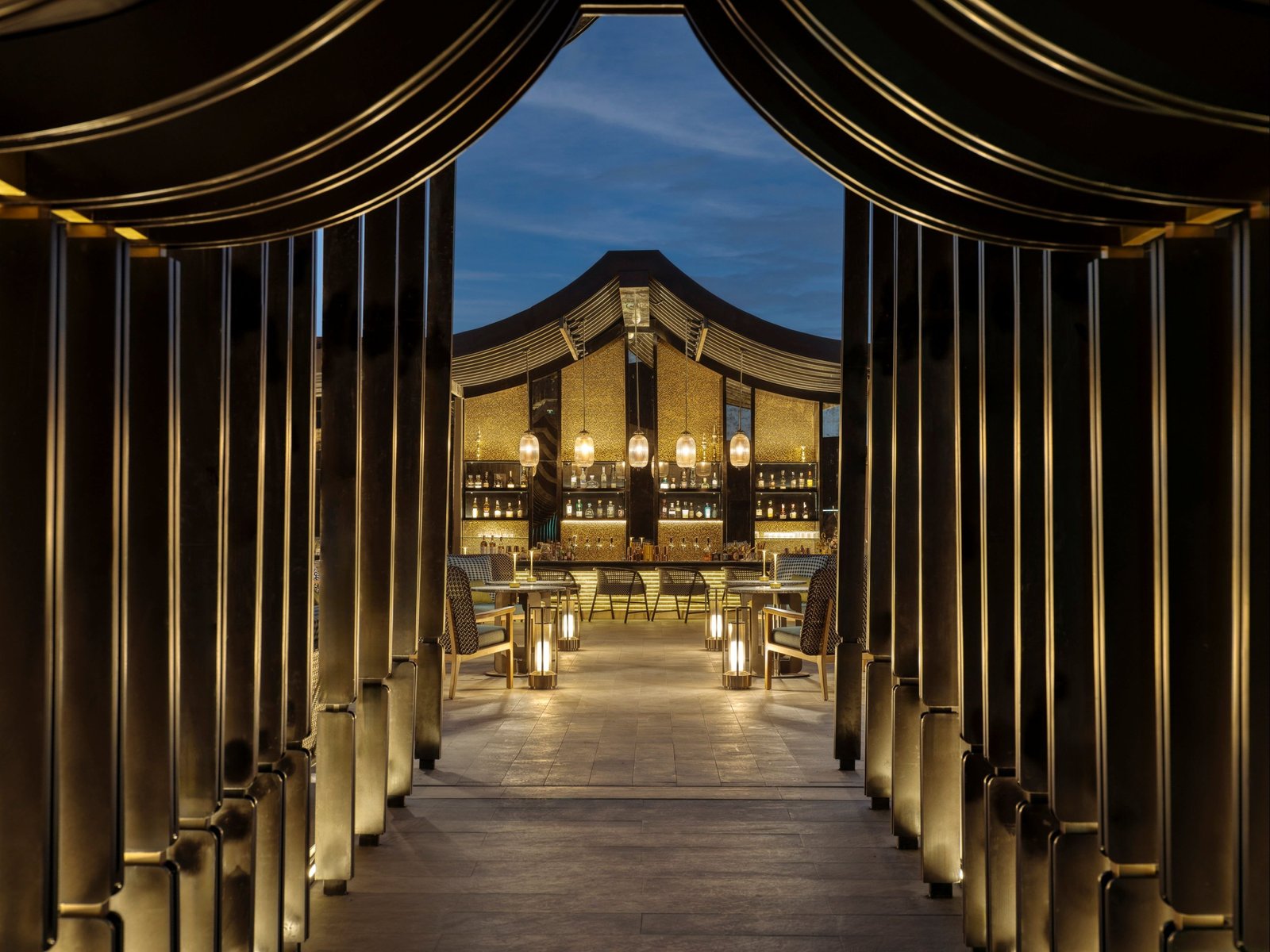 InterContinental Chiang Mai The Mae Ping, hong's sky bar