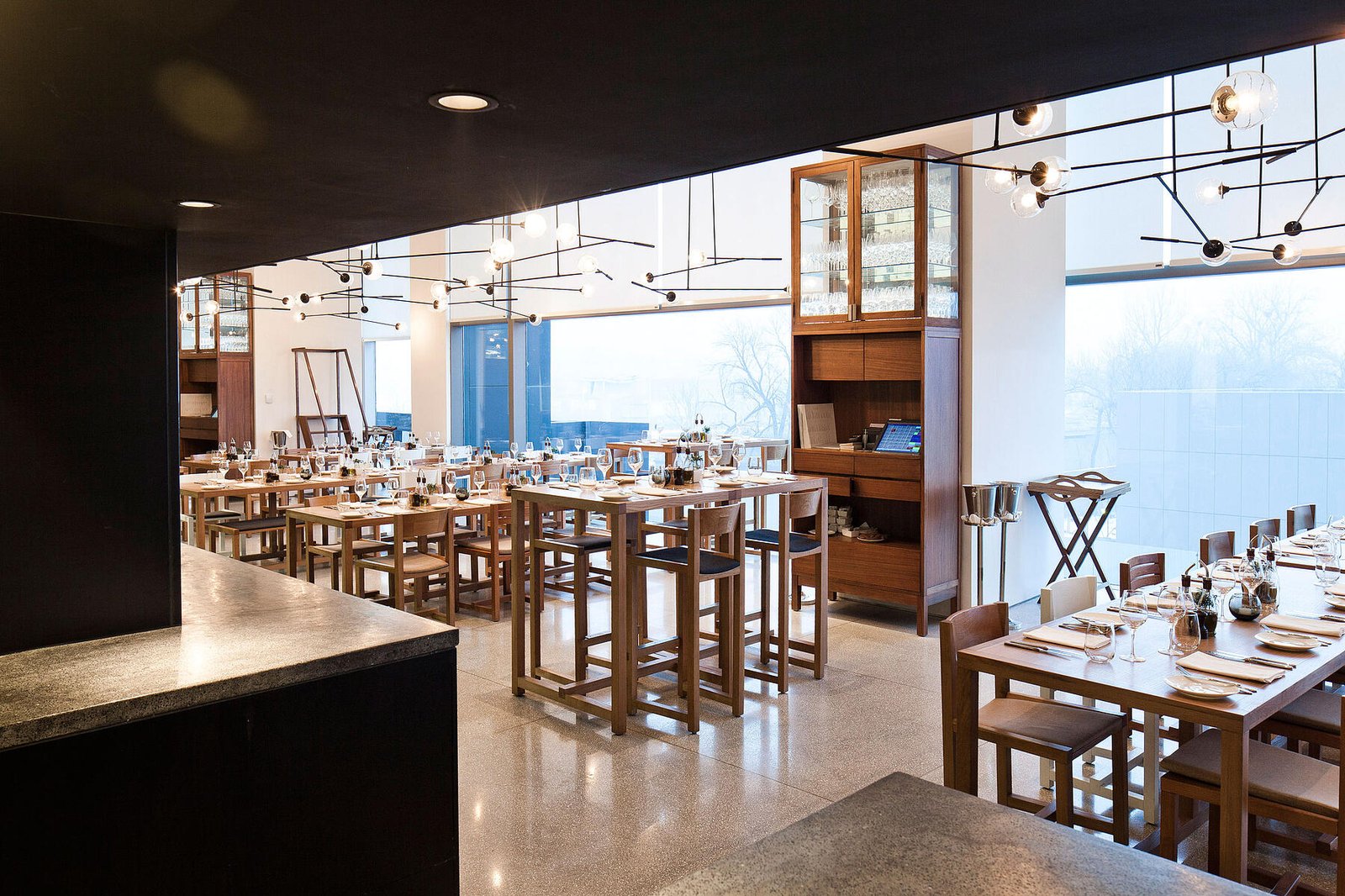 East Beijing Hotel, feast