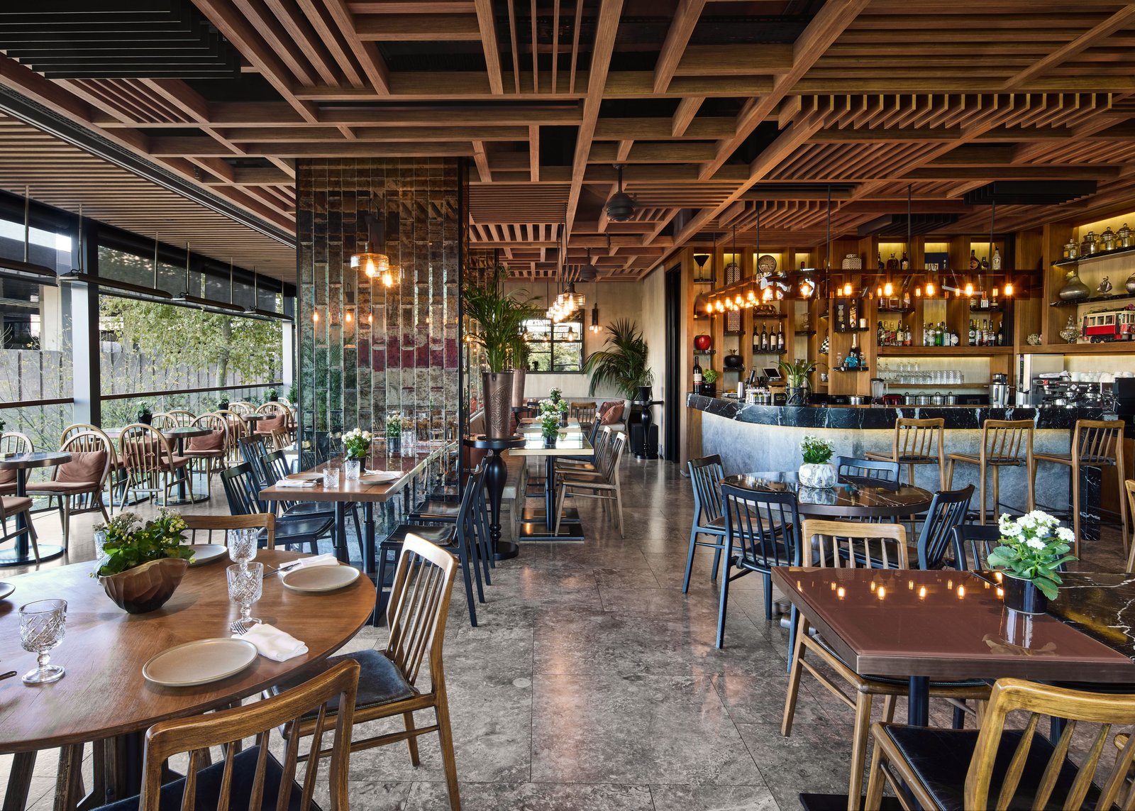Gezi Hotel Bosphorus, delma grill & bar