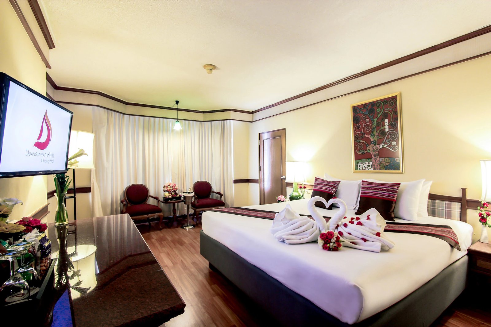 Duangtawan Hotel — rooms