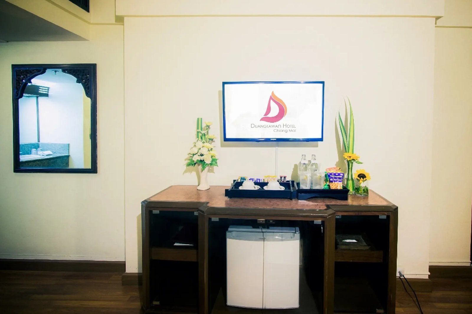 Duangtawan Hotel — backstory