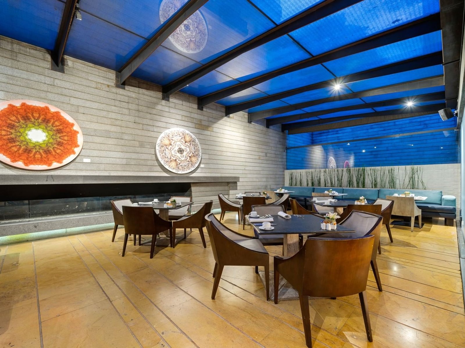 B.O.G. Hotel, b.o.g. restaurante