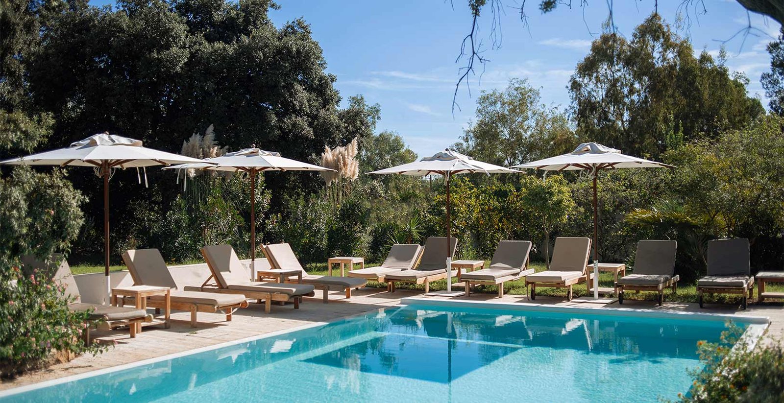 Lanthia Resort, the pool