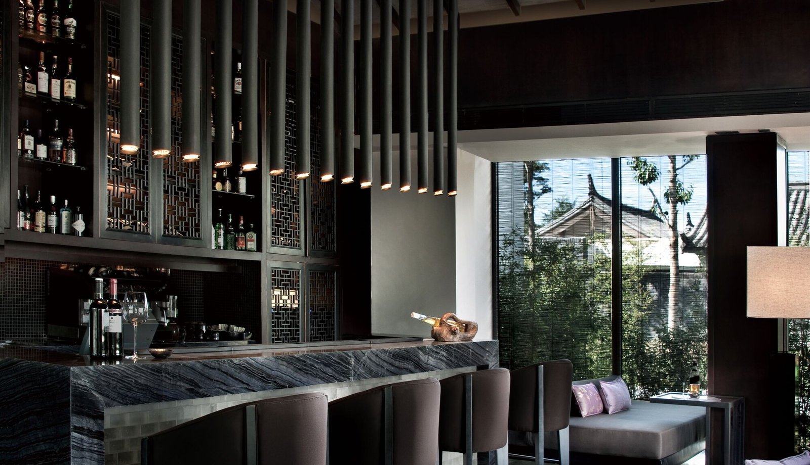 Pullman Lijiang Resort & Spa, 1919 bar