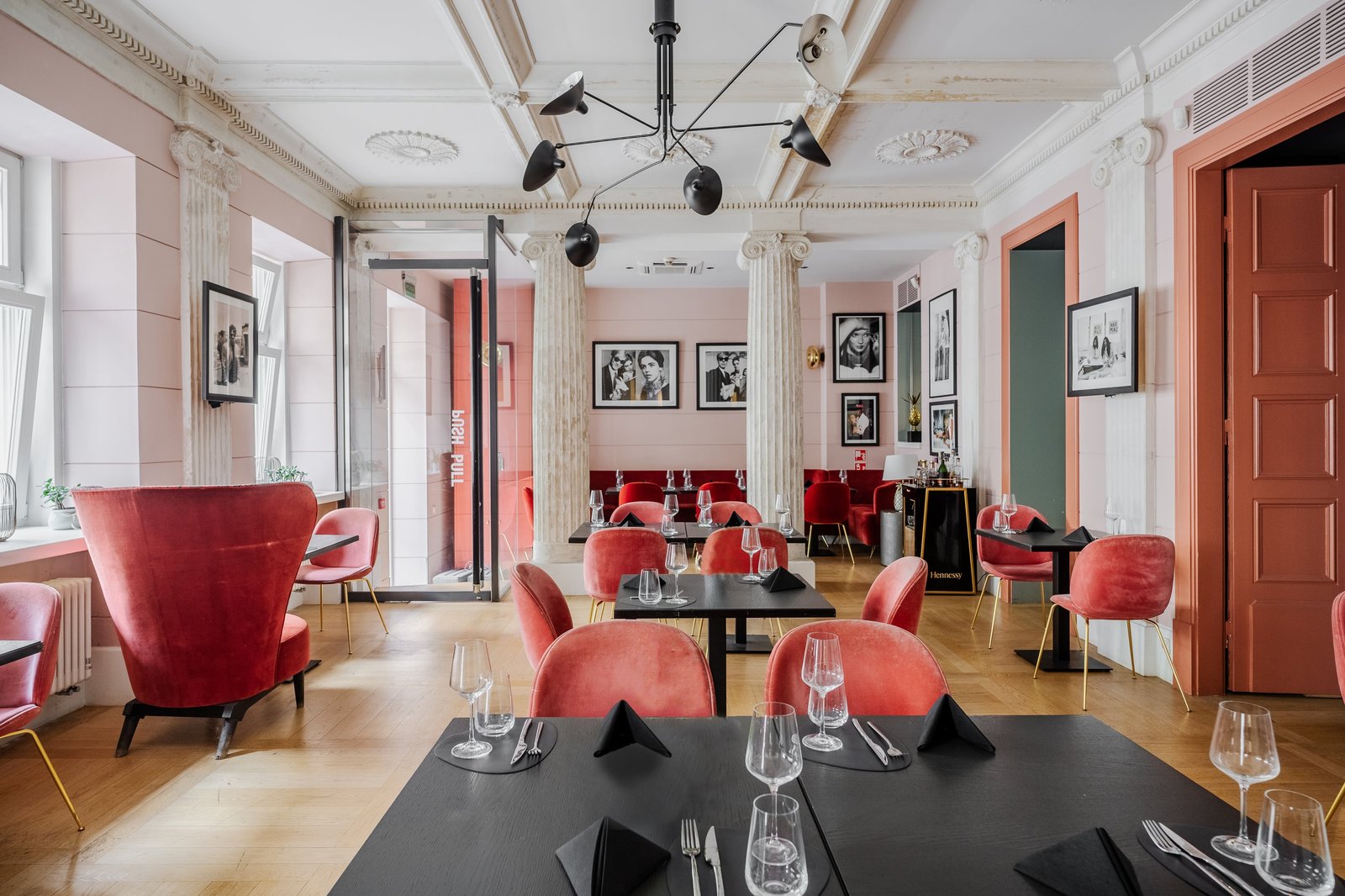 H15 Boutique Hotel, signature restaurant