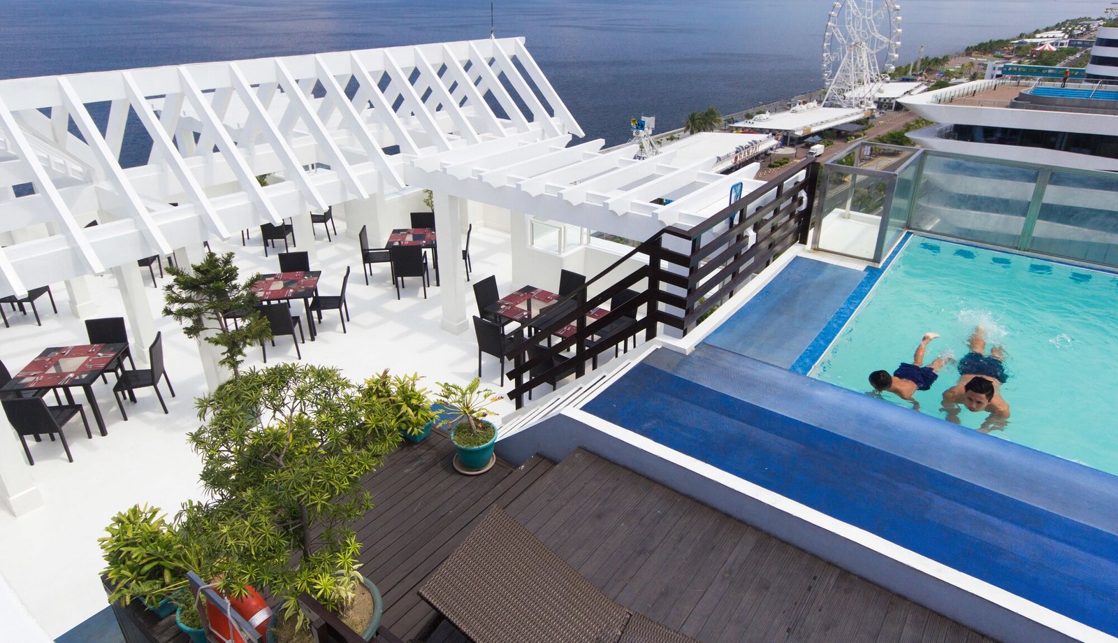 Microtel by Wyndham Mall of Asia