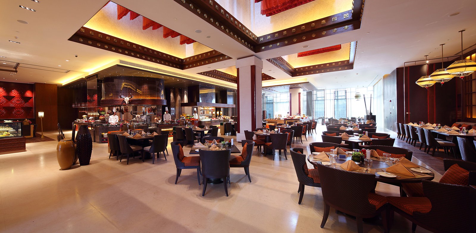 Shangri La Hotel Lhasa, at the table
