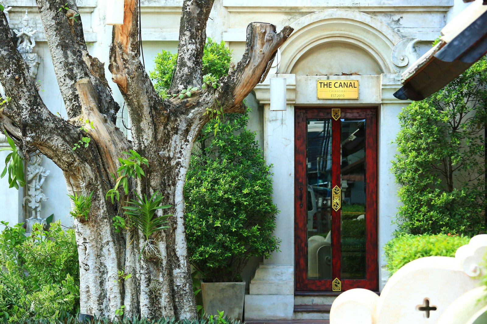 The Rim Resort Chiang Mai, the canal bar & restaurant